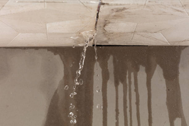 Professional Sewage Cleanup technician working in Stratford, TX